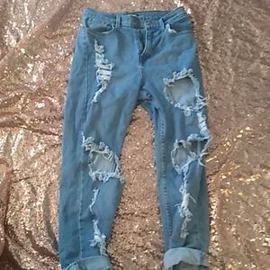 NWOT Fashion Nova boyfriend jeans
